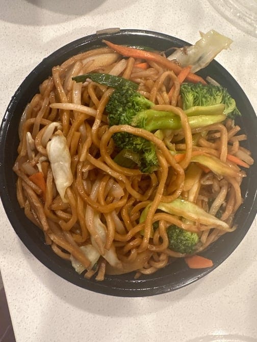 Vegetable Lo Mein.