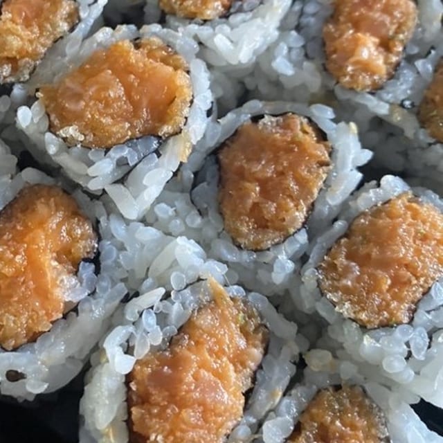 Spicy Salmon Roll.