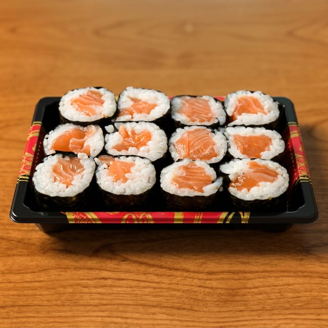 Salmon Roll.
